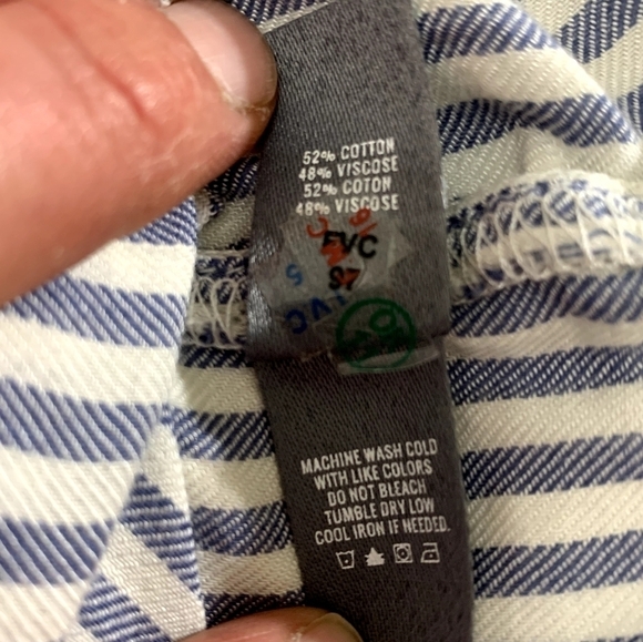 NWT AERIE lightweight LS Striped Ruffle Neck Pullover Tunic sz Small - Picture 8 of 9